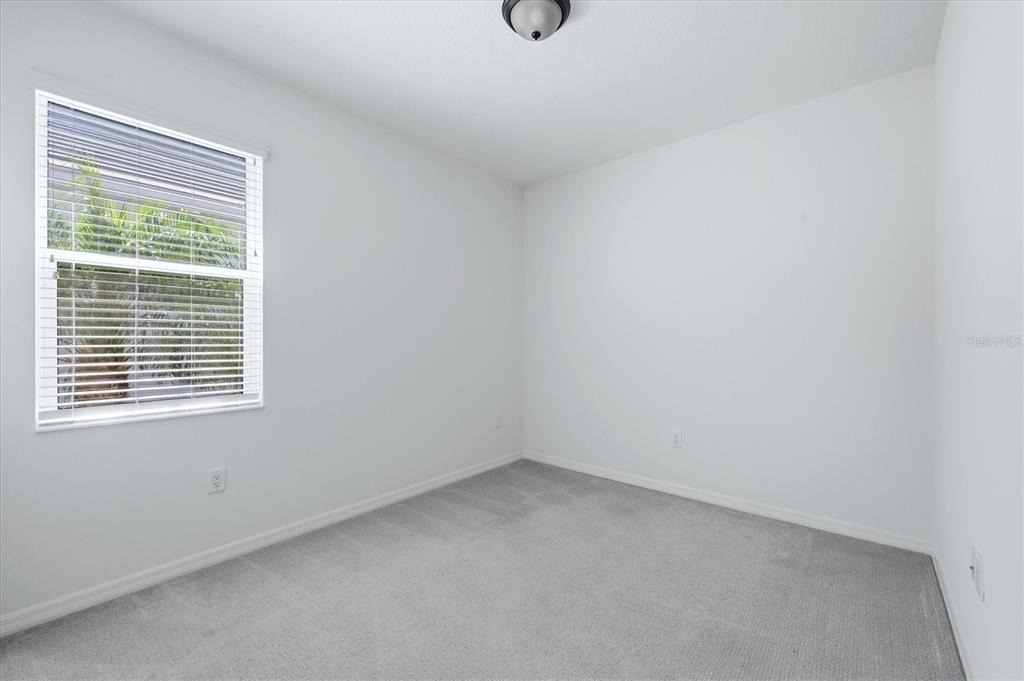 8113 Sternway Road - Photo 19