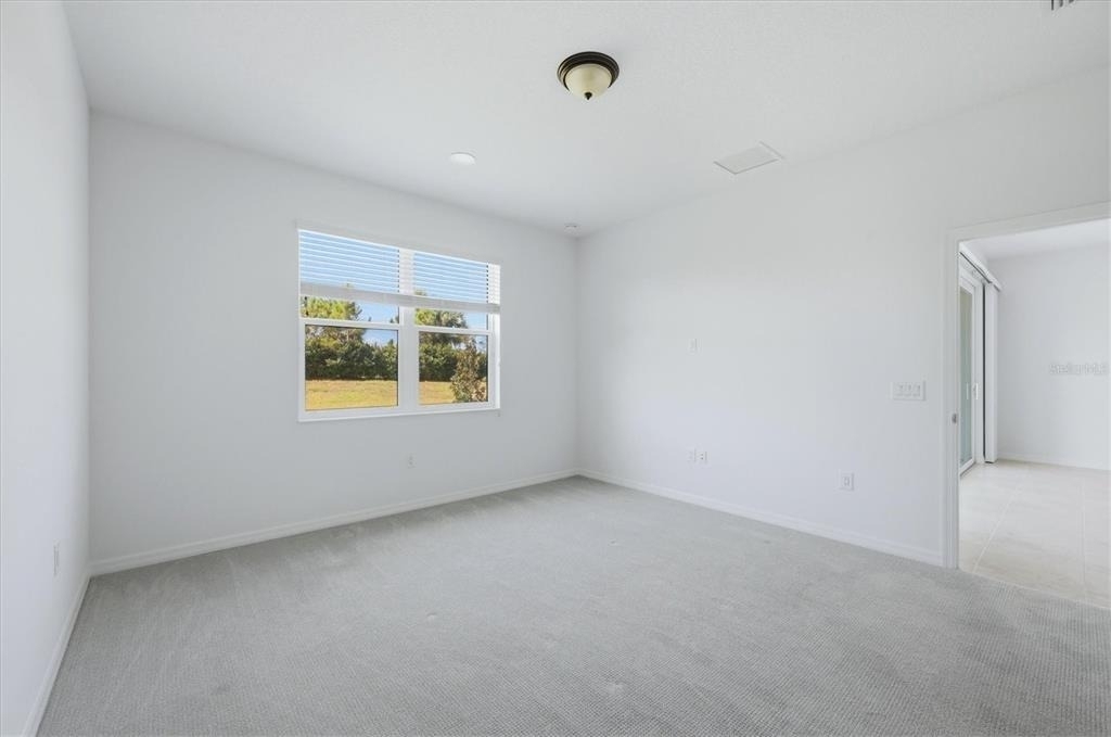 8113 Sternway Road - Photo 16