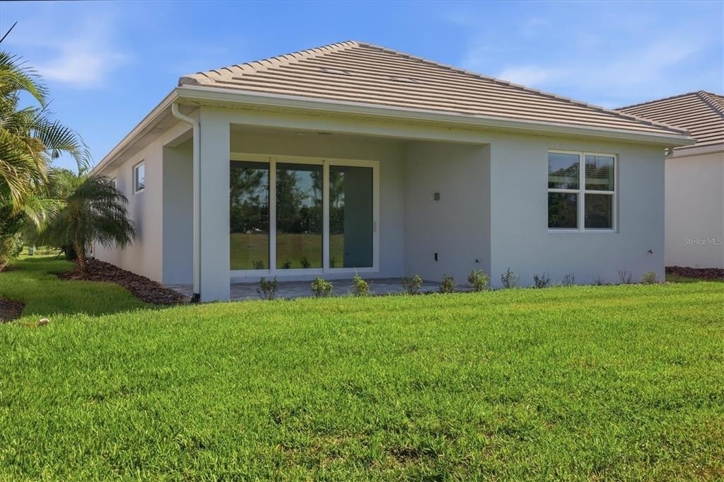 8113 Sternway Road - Photo 30