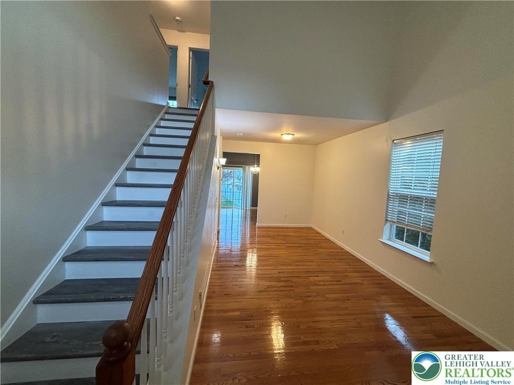 5054 Dale Trail - Photo 2