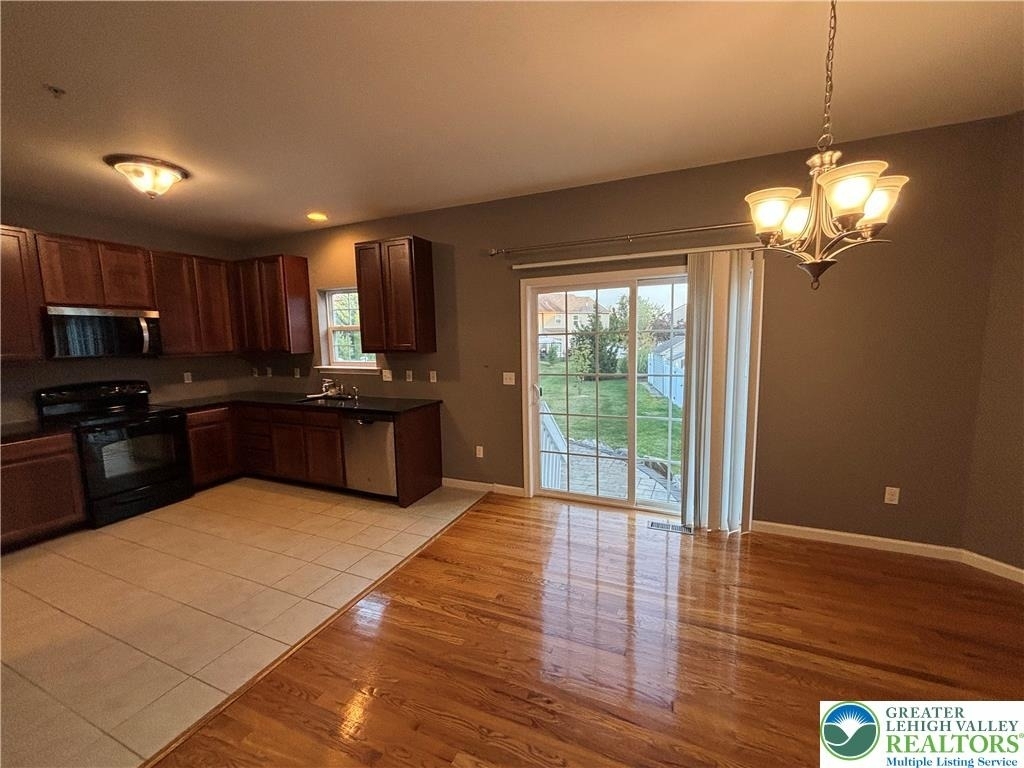 5054 Dale Trail - Photo 17