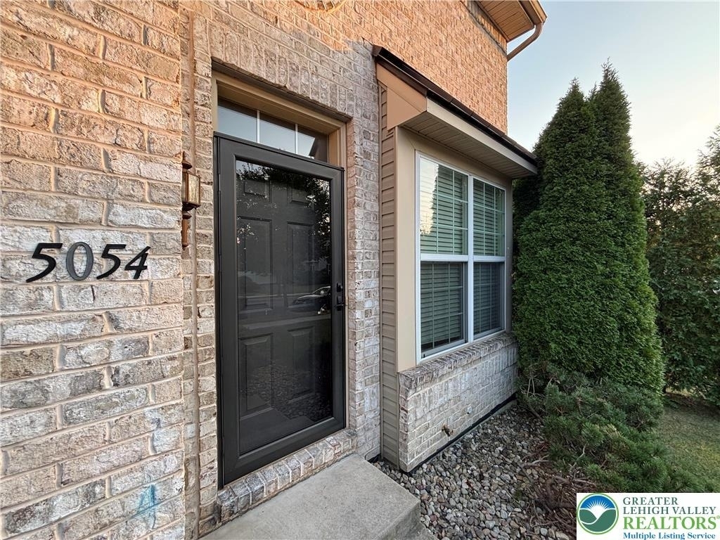 5054 Dale Trail - Photo 1