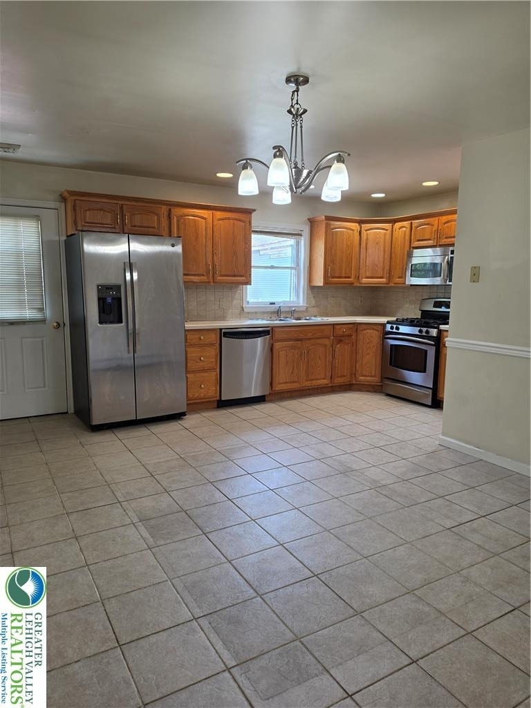 74 W Spruce Street - Photo 6