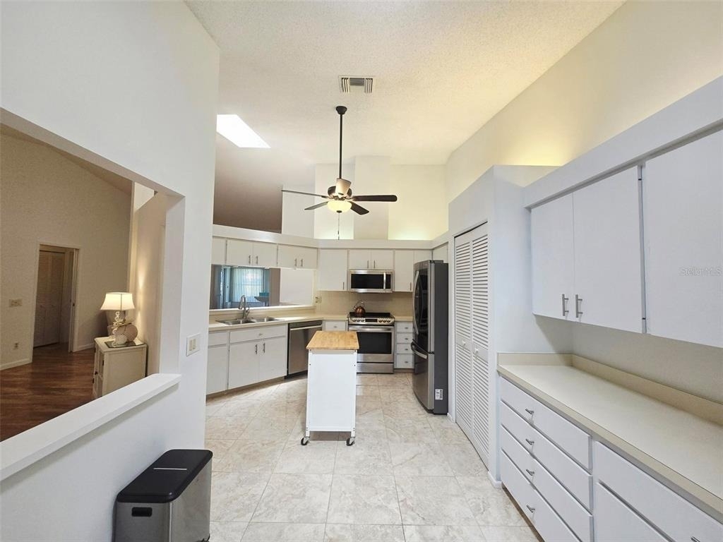 5808 Garden Lakes Drive - Photo 3