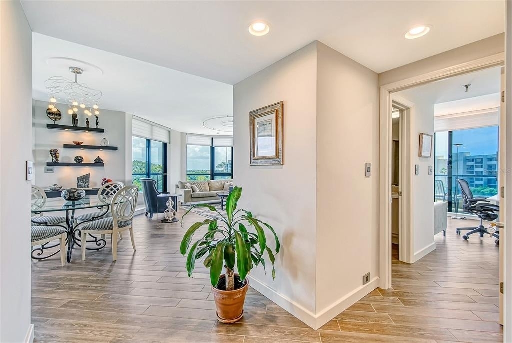1211 Gulf Of Mexico Drive - Photo 4