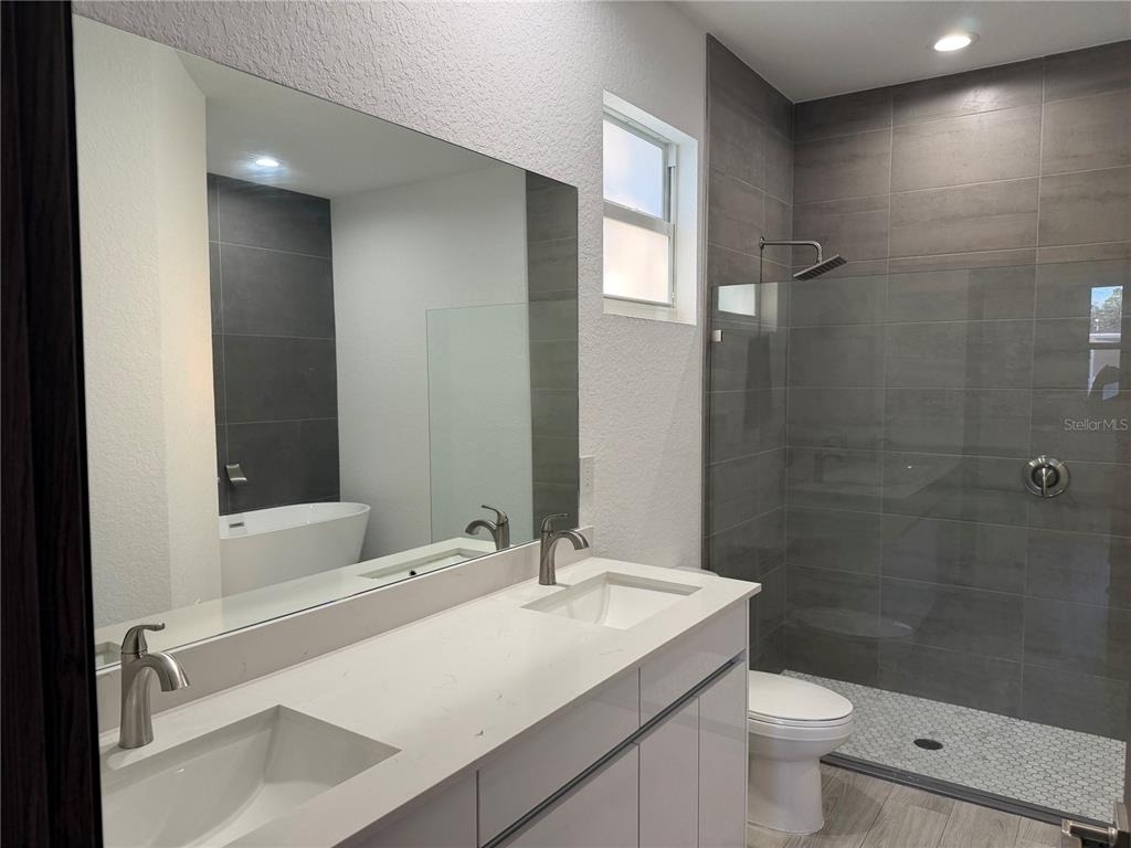 3050 Wentworth Street - Photo 9