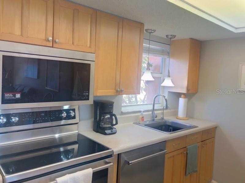 1358 Rock Dove Court - Photo 10