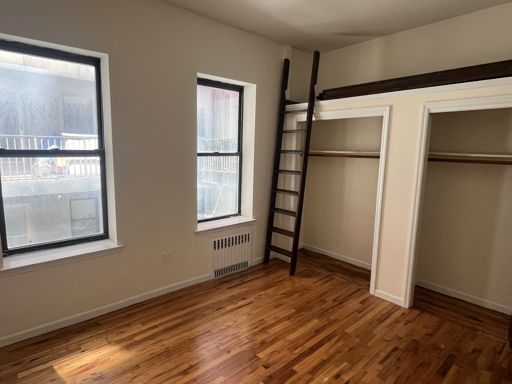  West 80th and Amsterdam - Photo 5