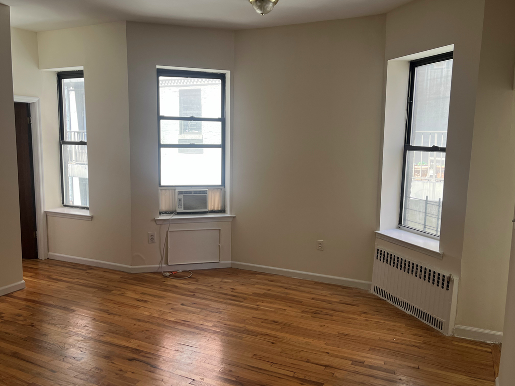  West 80th and Amsterdam - Photo 2