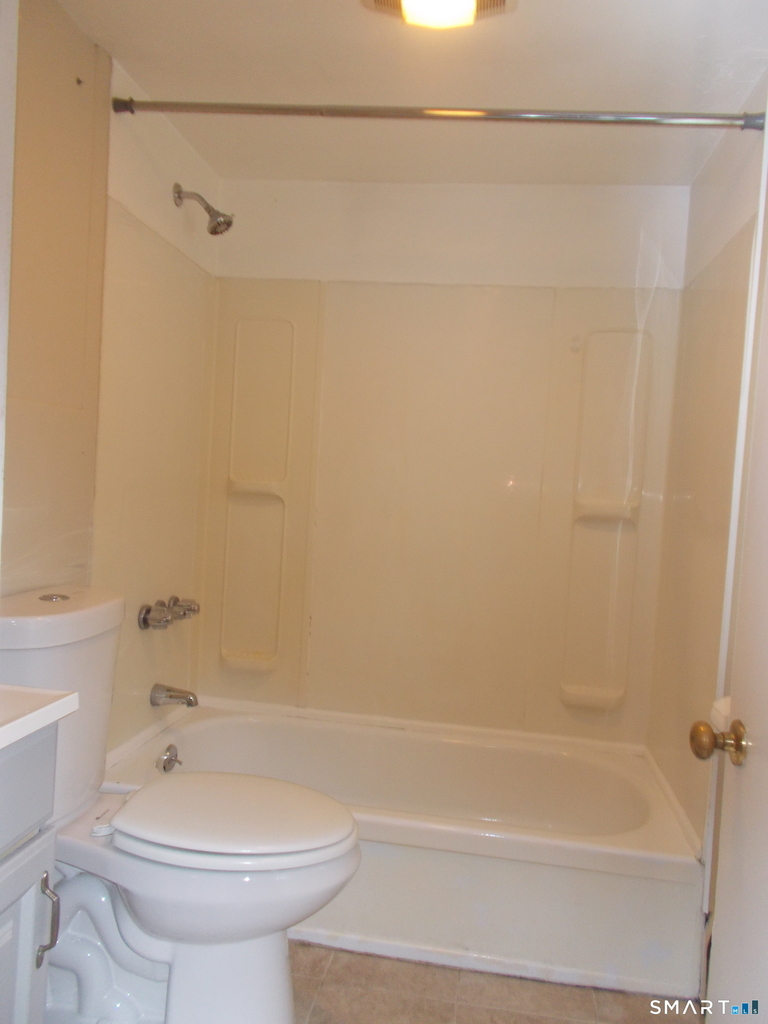 161 Howard Avenue - Photo 14