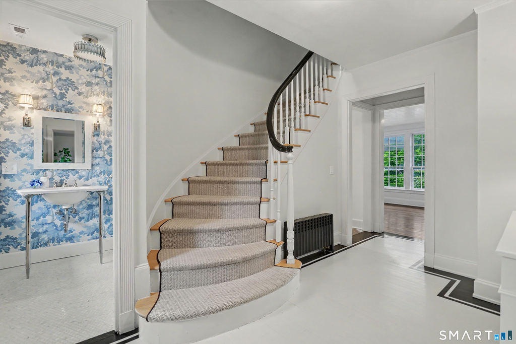 222 Sunnieholme Drive - Photo 2
