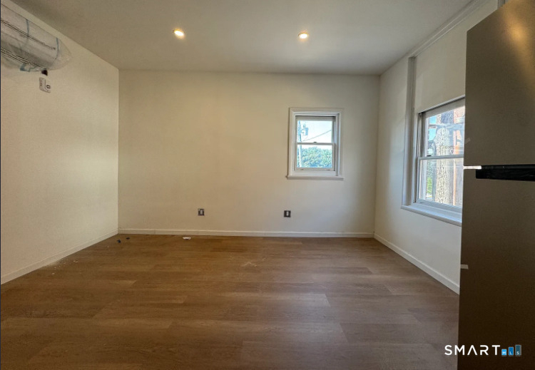 61 Field Street - Photo 2