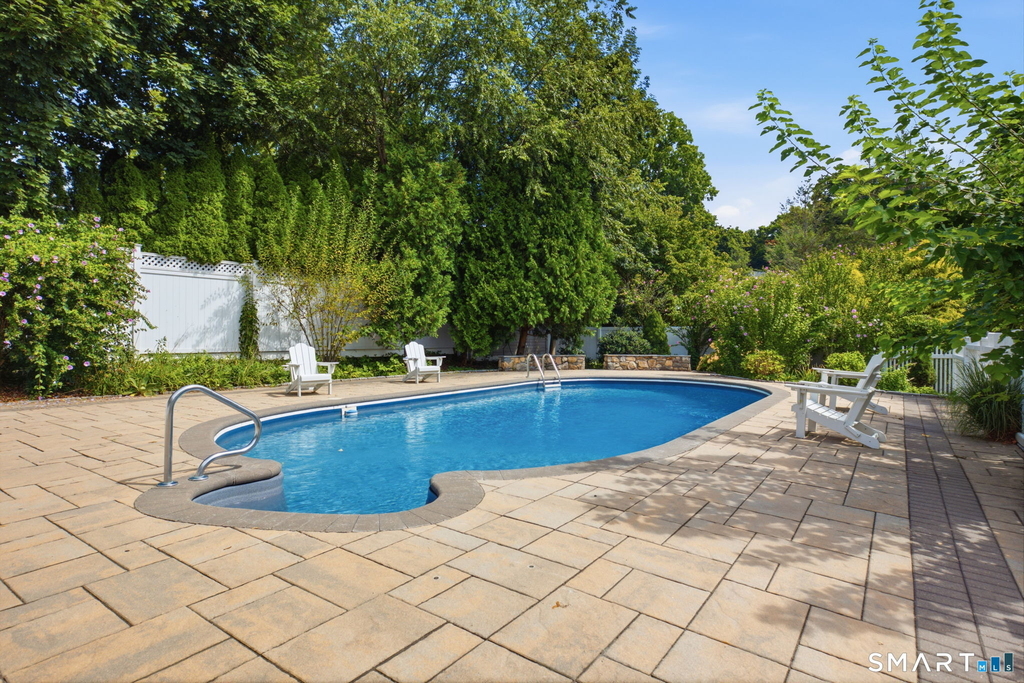 97 Riverside Avenue - Photo 15