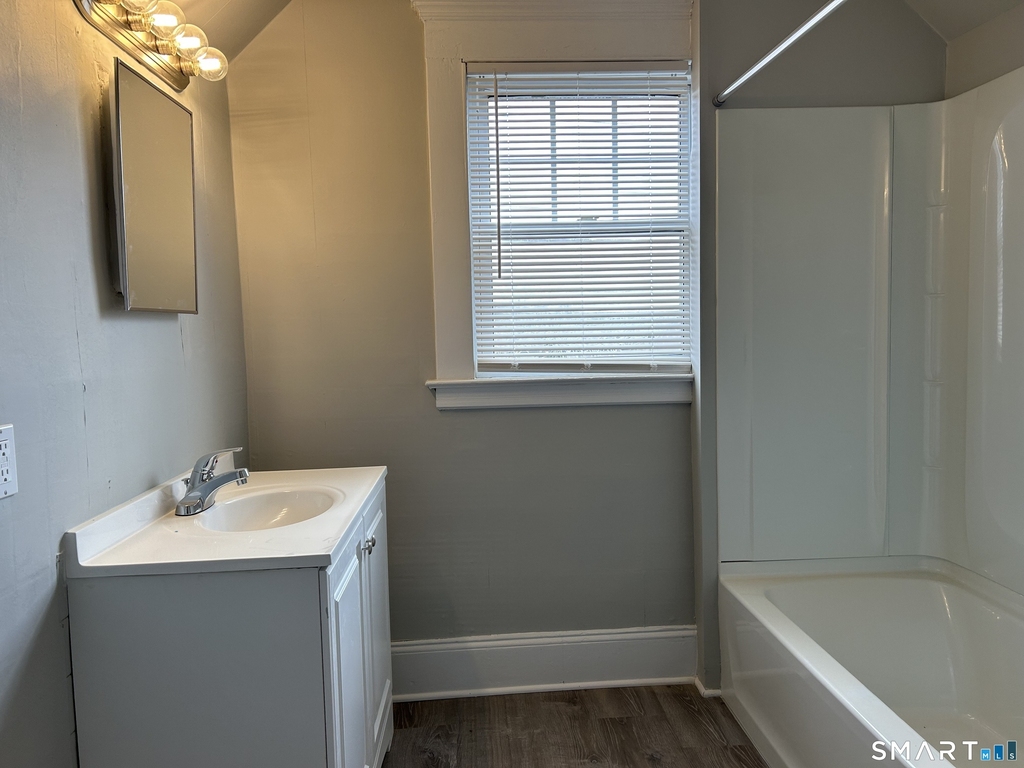 1810 Dixwell Avenue - Photo 9
