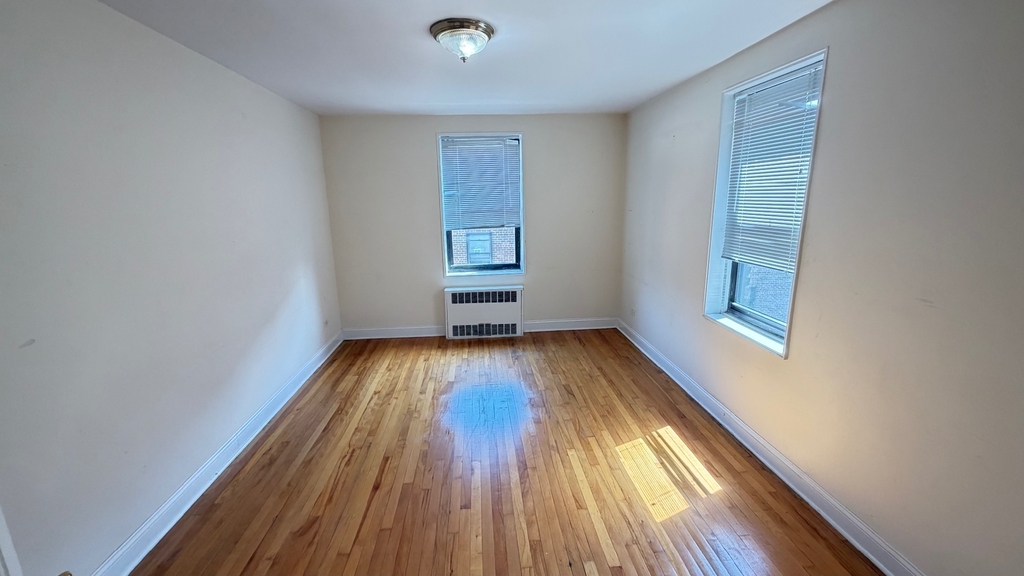 34-21 77th Street - Photo 16
