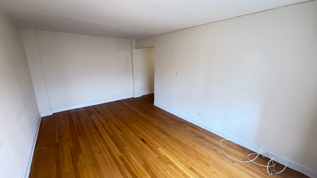 34-21 77th Street - Photo 12