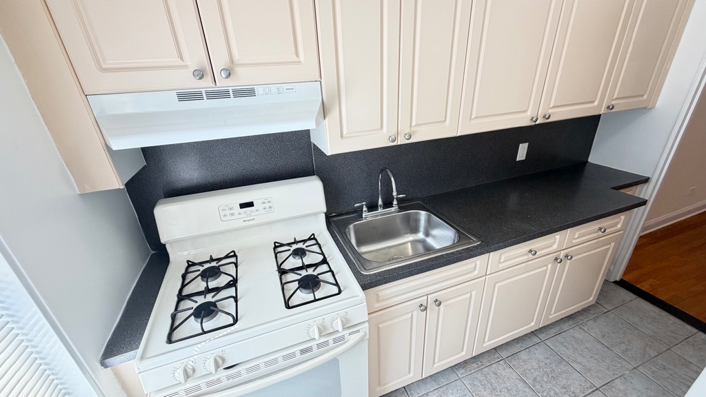 34-21 77th Street - Photo 2