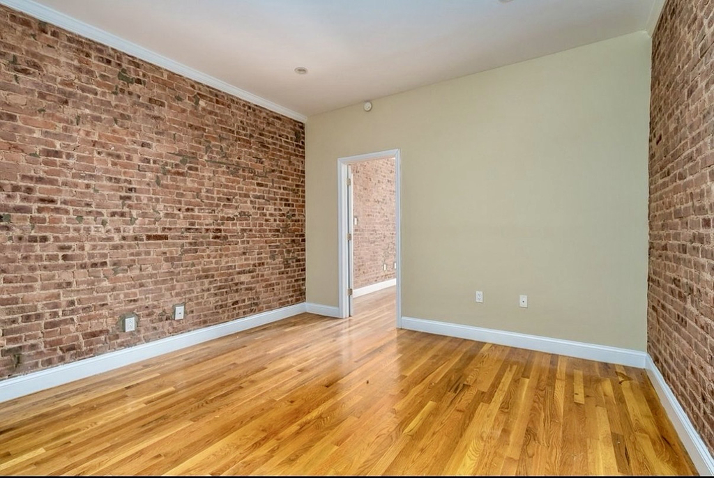 994 Bushwick Avenue - Photo 3