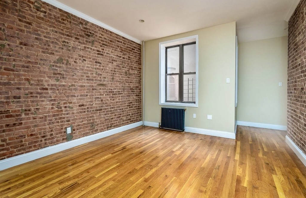 994 Bushwick Avenue - Photo 2