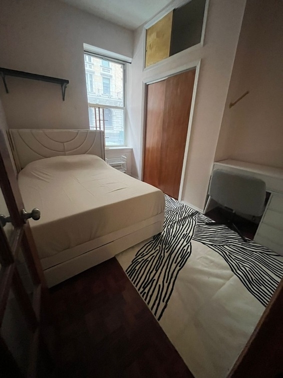 31 East 30th Street - Photo 0