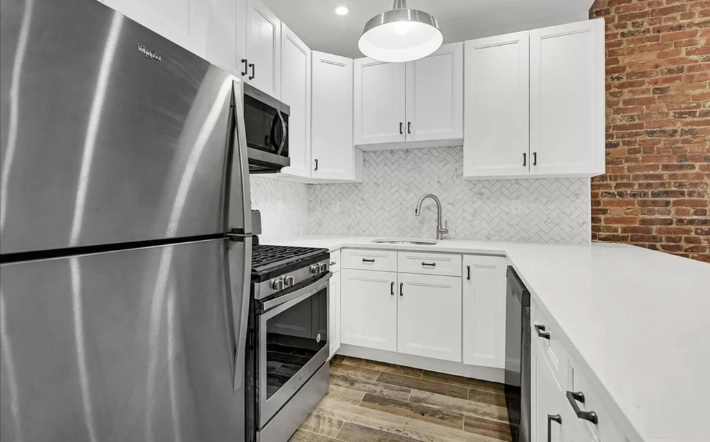 30 Cooper Street - Photo 4