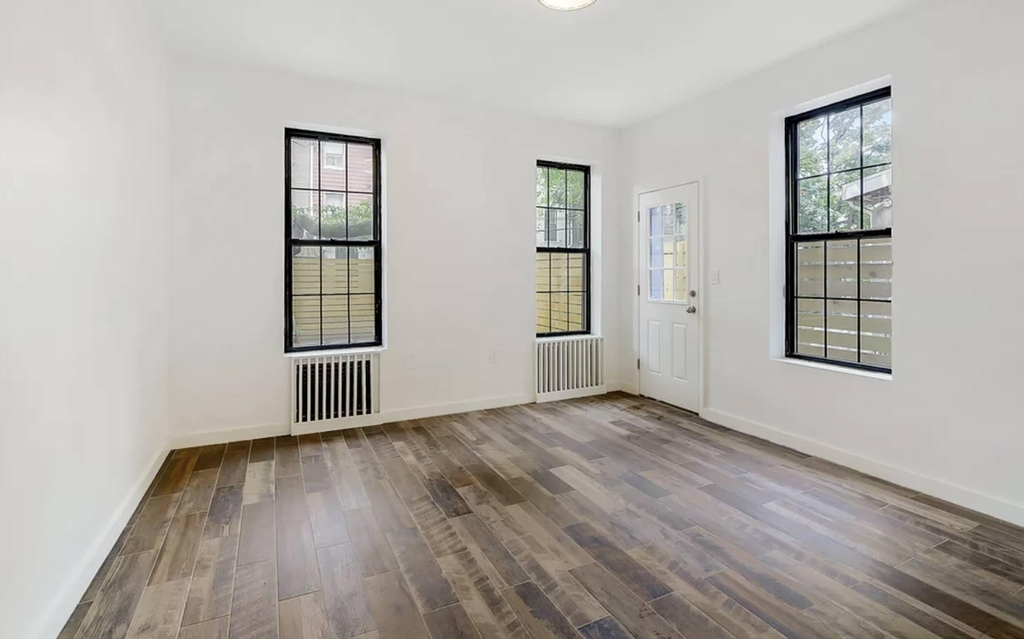 30 Cooper Street - Photo 3