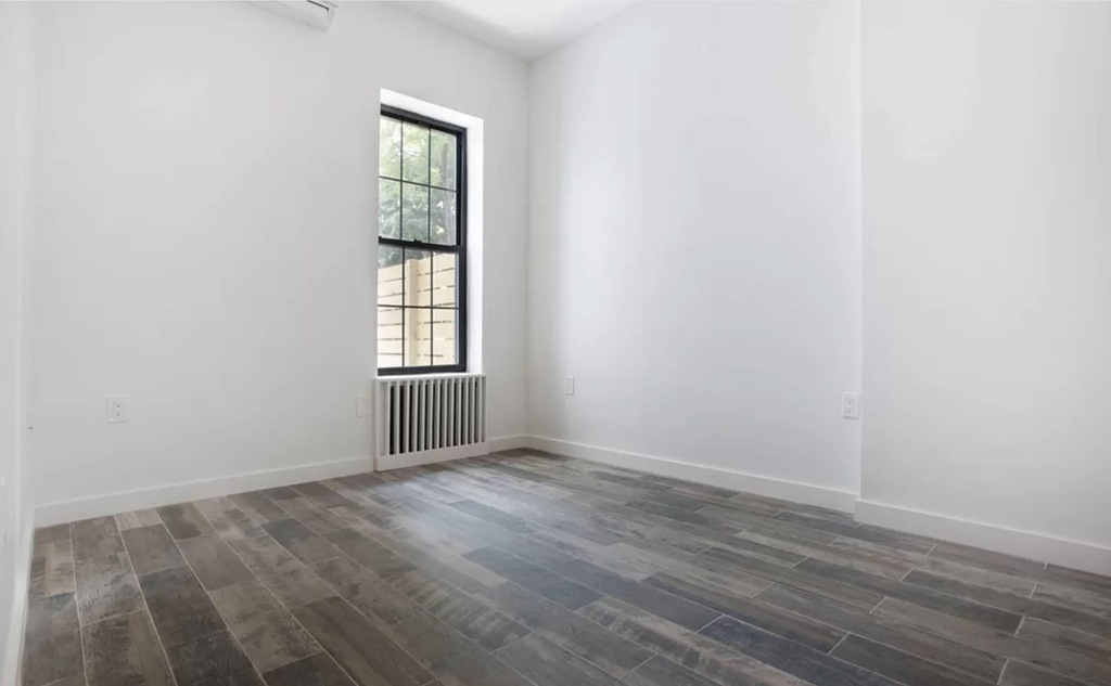 30 Cooper Street - Photo 1