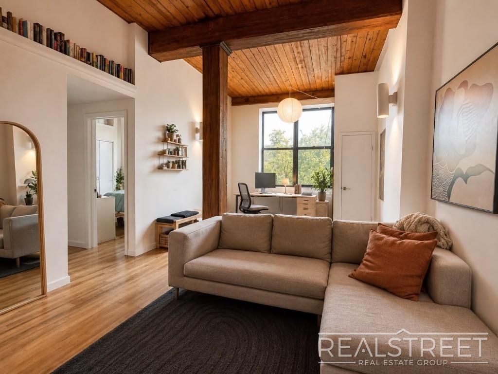 93 Underhill Avenue - Photo 0