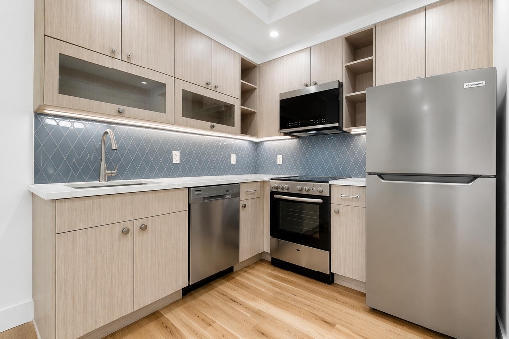 524 West 134th St - Photo 6