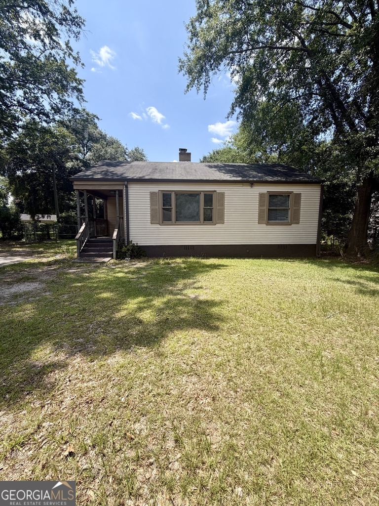 607 Mcarthur Boulevard - Photo 2