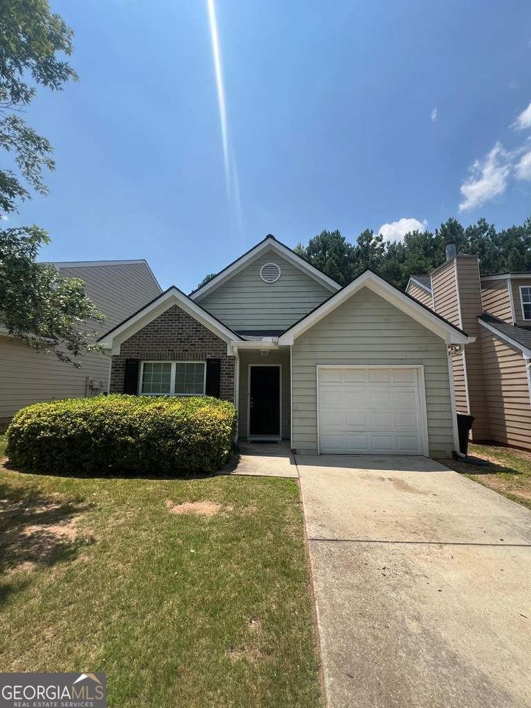 4649 Ravenwood Loop - Photo 0