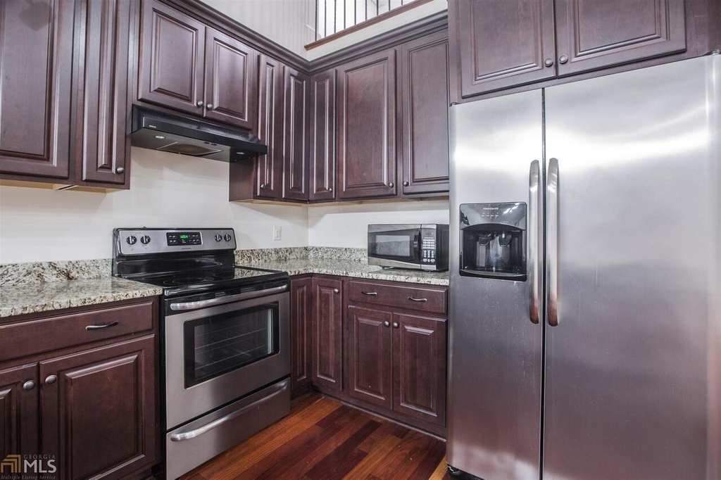 315 North Main Street - Photo 4
