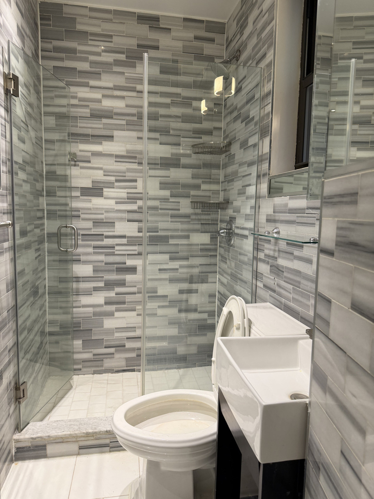 Manhattan Avenue 3 Bed - Photo 6