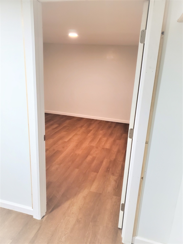 195 Broadway - Photo 13