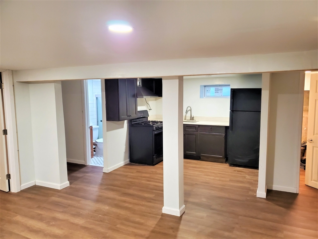 195 Broadway - Photo 4