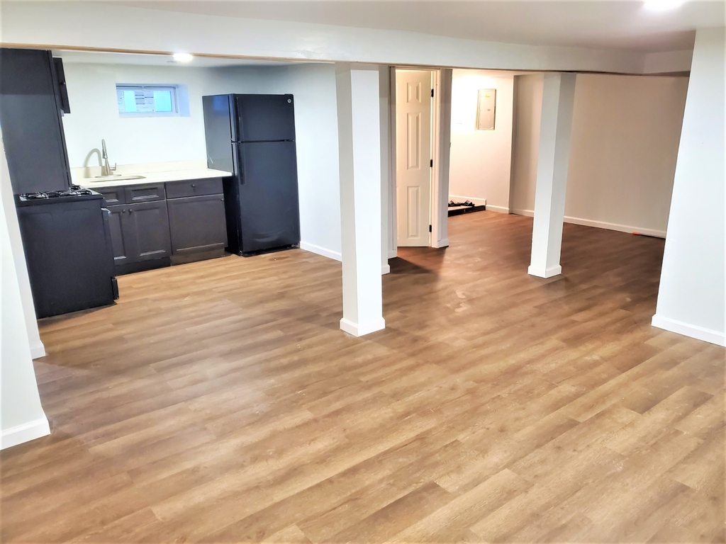 195 Broadway - Photo 1