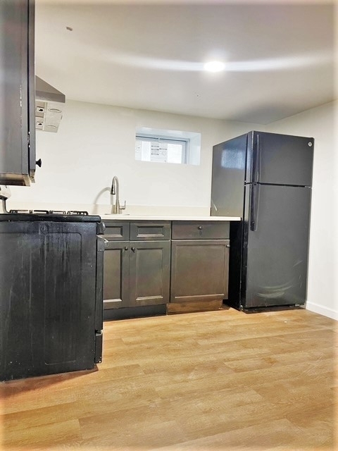195 Broadway - Photo 2