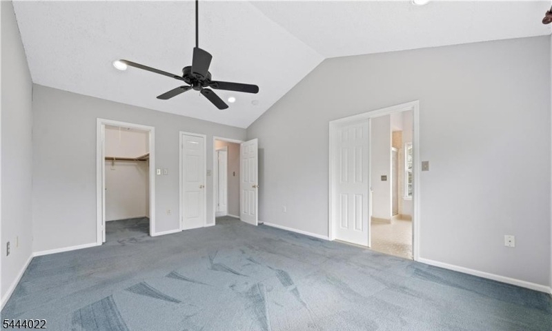 32 Cabot Way - Photo 13