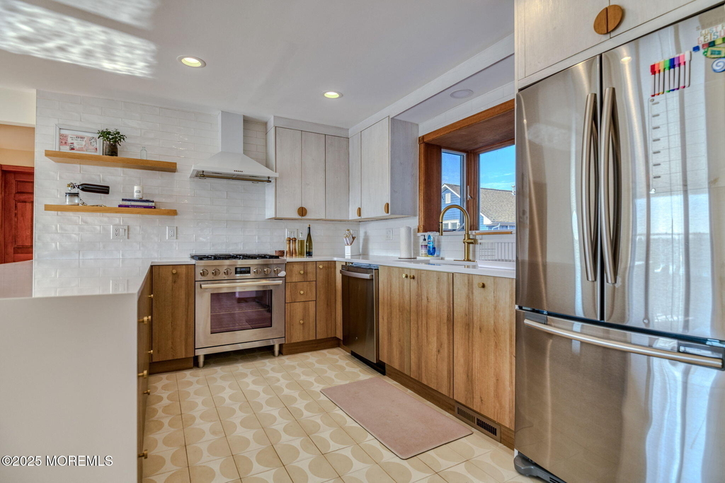 113 Central Avenue - Photo 6
