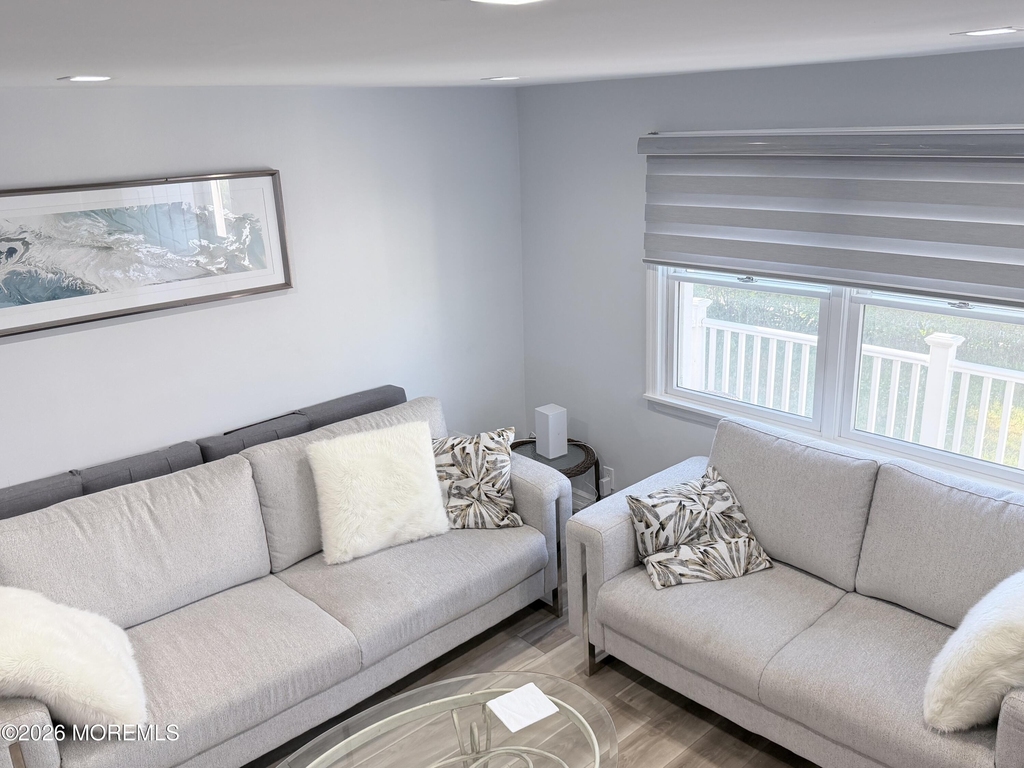 18 Howland Avenue - Photo 12