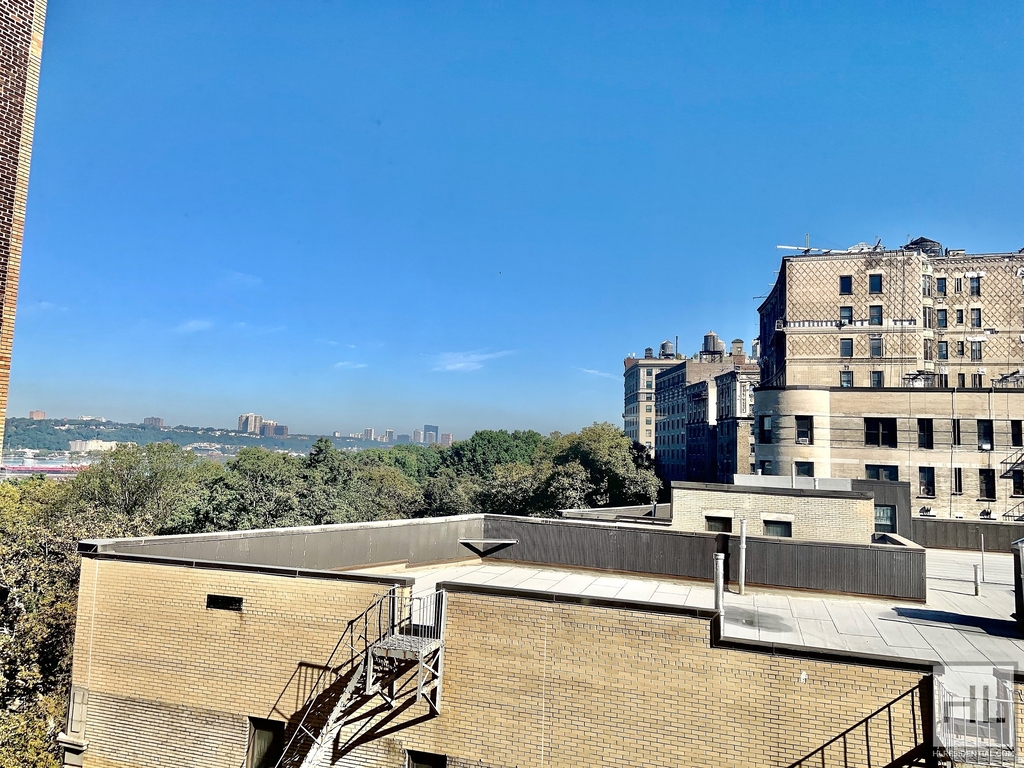 West 96th Street - Photo 4