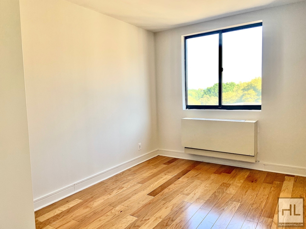 West 96th Street - Photo 2