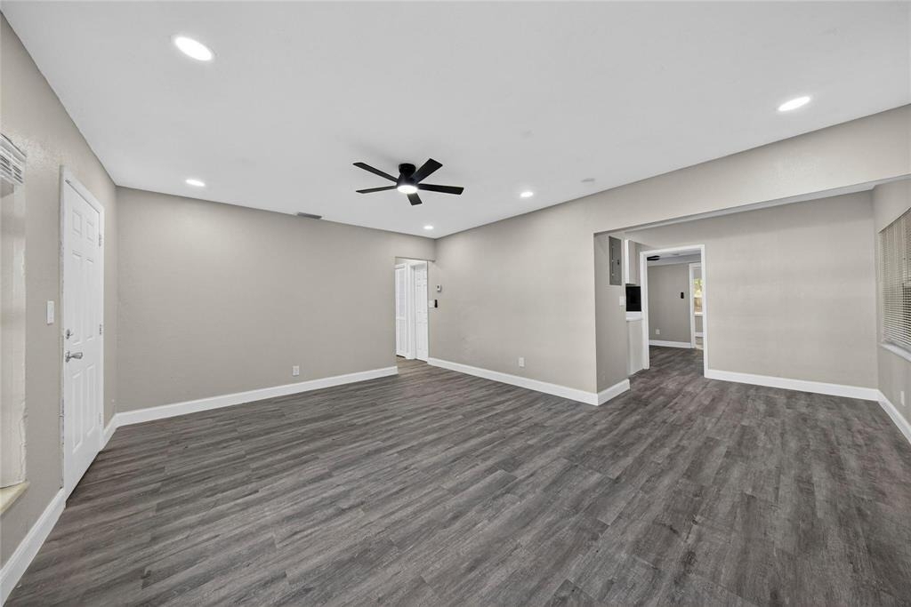 1541 Nw 7th Terrace - Photo 2