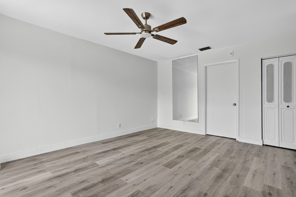 495 Se 8th Street - Photo 32