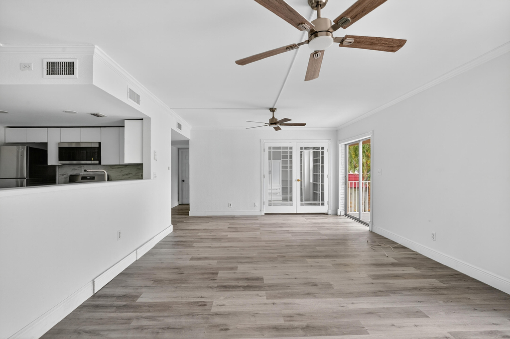 495 Se 8th Street - Photo 23