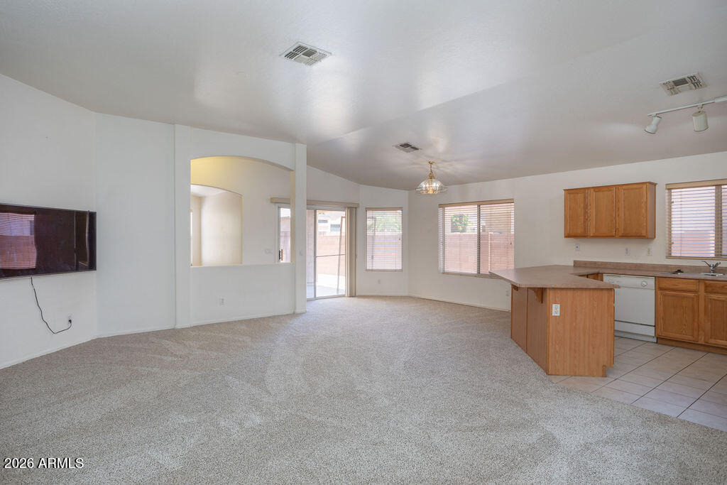 6762 W Del Mar Lane - Photo 4