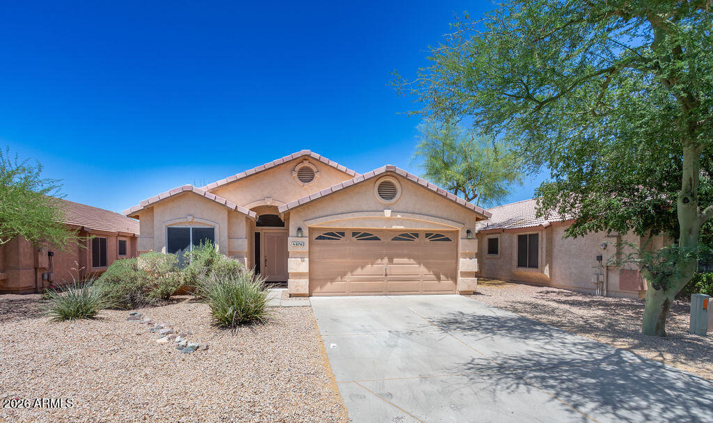 6762 W Del Mar Lane - Photo 0