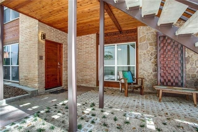 4035 Holland Avenue - Photo 1