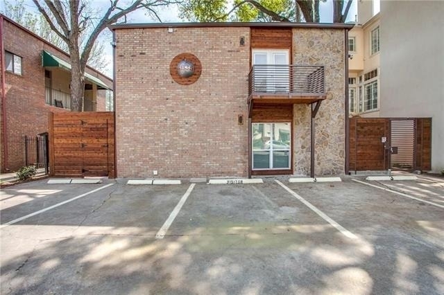 4035 Holland Avenue - Photo 0
