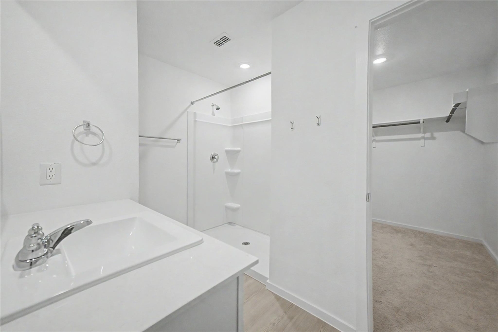 237 Ashbrook Street - Photo 20
